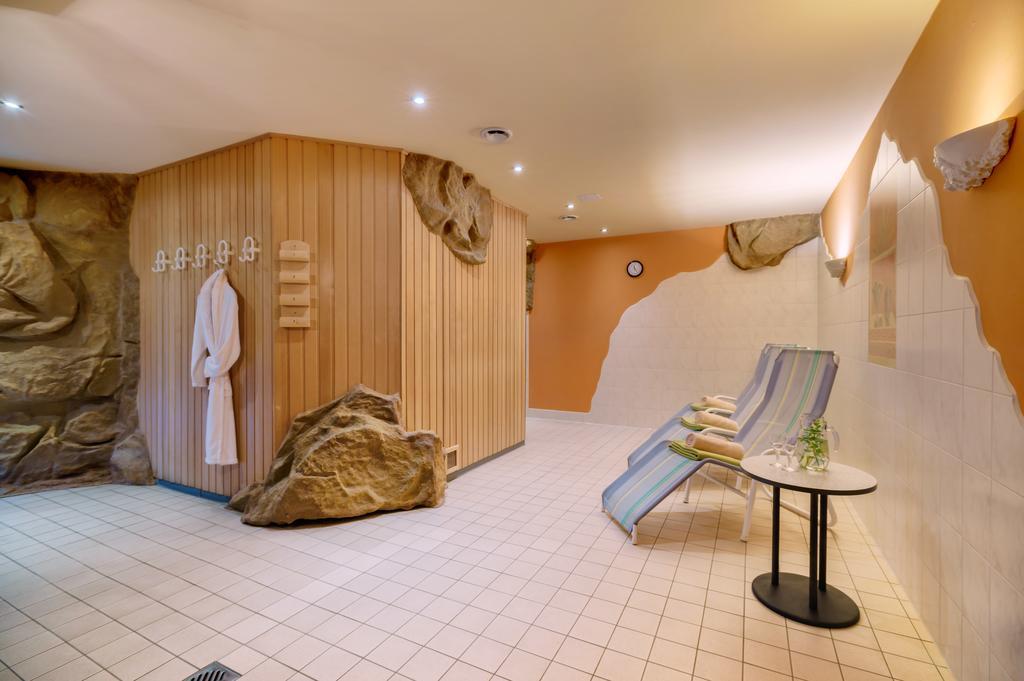 Waldhotel Vogtland Klingenthal Exterior photo